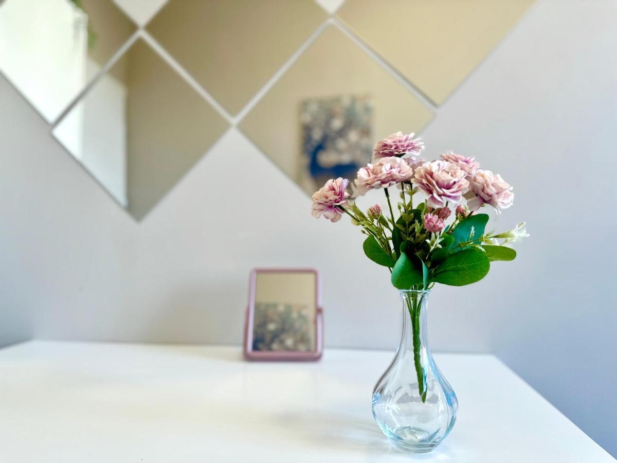 Mmrent Flora Room Gdansk Ngoại thất bức ảnh