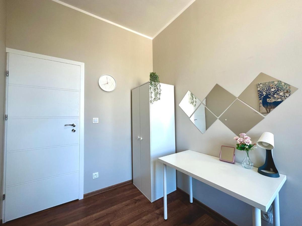 Mmrent Flora Room Gdansk Ngoại thất bức ảnh
